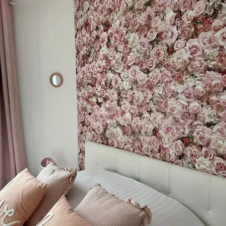 Victorias House アパートホテル *